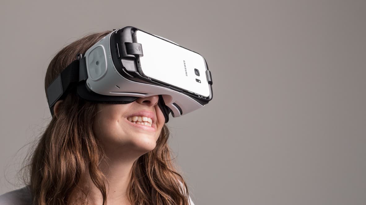 Drony DJI a brýle na virtuální realitu